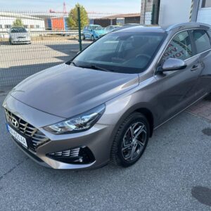 Hyundai i30 CW 1.5i CVVT Family